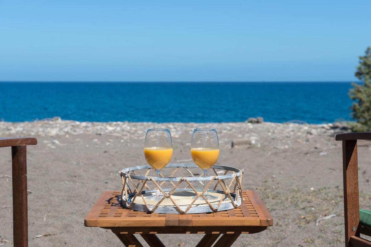 Cedrus And Sea, Beachfront House, Gennadi, Rhodes Exteriör bild